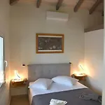 Clio παραθαλάσσια στις αλυκές βόλου παπαδάκου 11