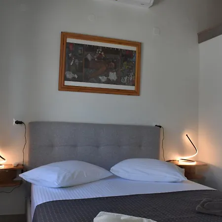 Clio παραθαλάσσια στις αλυκές βόλου παπαδάκου 11 Volos