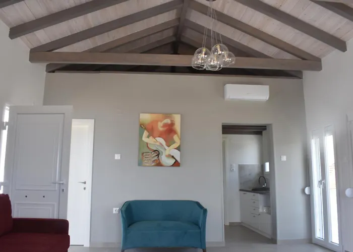 Apartment Clio παραθαλάσσια στις αλυκές βόλου παπαδάκου 11