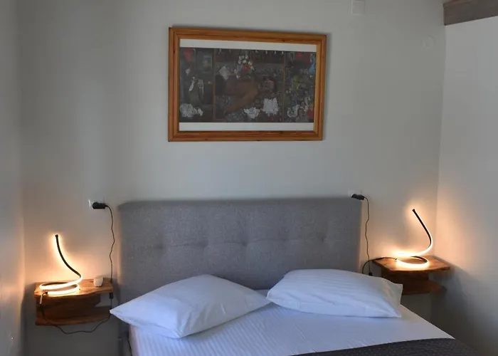 Apartment Clio παραθαλάσσια στις αλυκές βόλου παπαδάκου 11