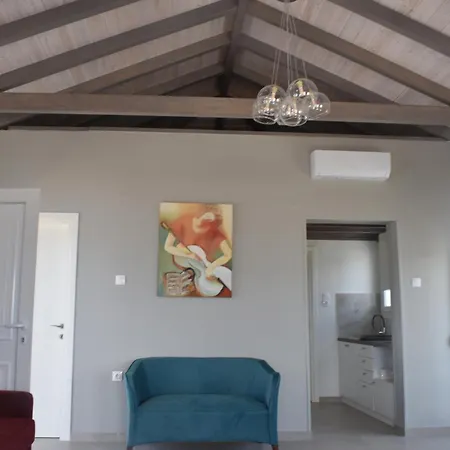 Апартаменты Clio παραθαλάσσια στις αλυκές βόλου παπαδάκου 11