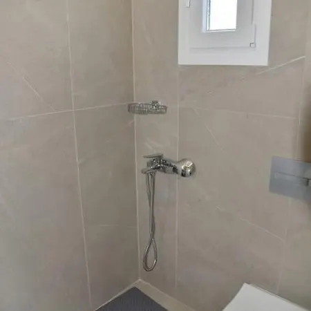 Apartamento Clio παραθαλάσσια στις αλυκές βόλου παπαδάκου 11 Volos
