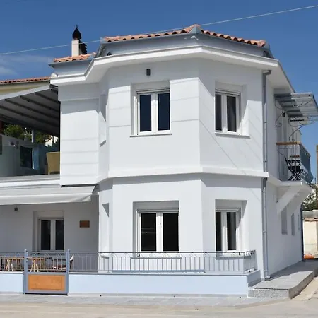 Clio παραθαλάσσια στις αλυκές βόλου παπαδάκου 11 Apartman Vólosz